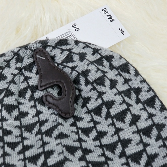 MICHAEL KORS HAT/ BEANIE ( GRAY) - Picture 2 of 3