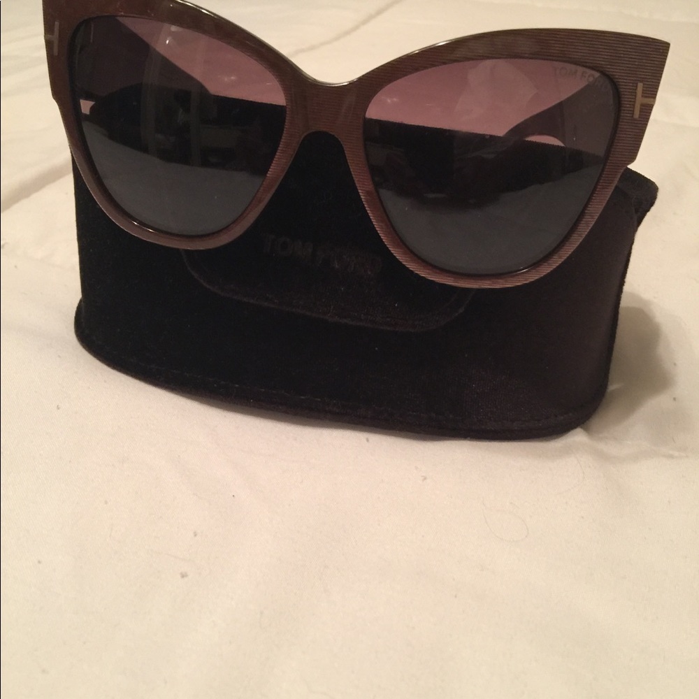 Authentic TomFord Saska Sunglasses