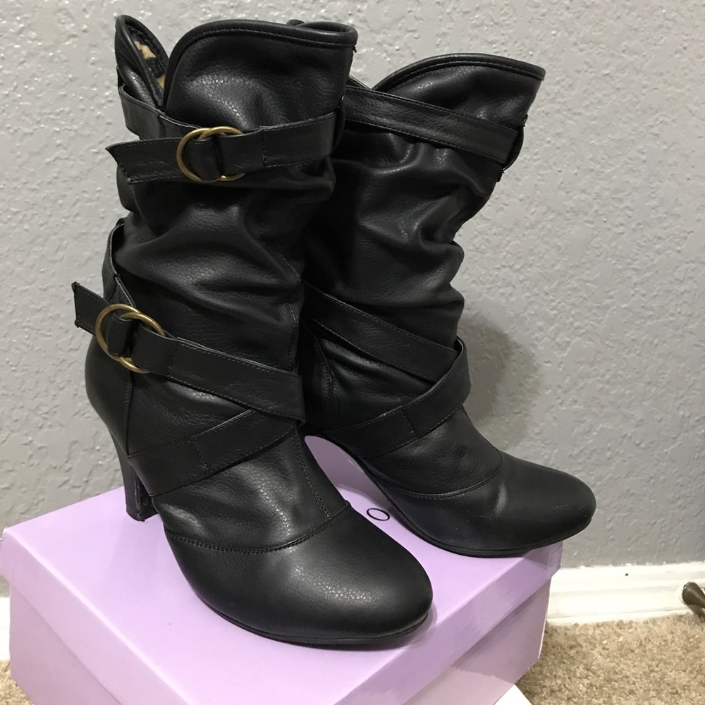 Black Boots