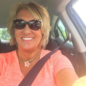 Meet your Posher, Cindy