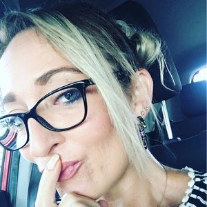 Meet your Posher, Tanya