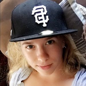 Meet your Posher, Ann