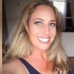 Meet your Posher, Chrisel