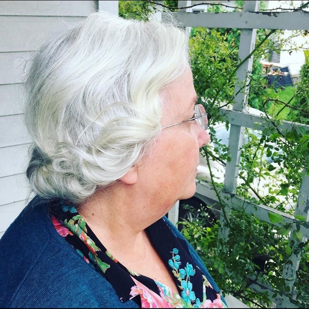 Meet your Posher, Diane