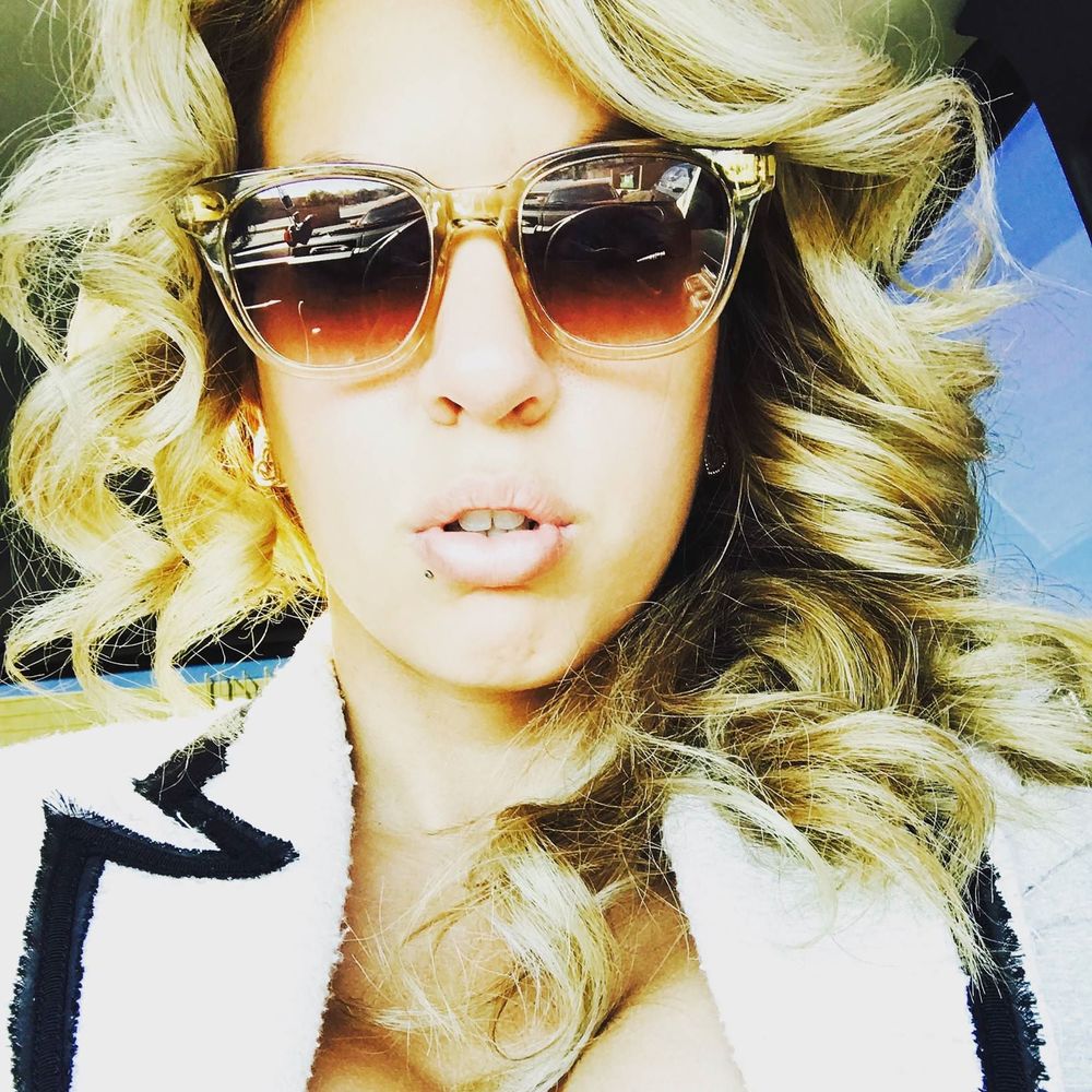 Meet your Posher, Natalia