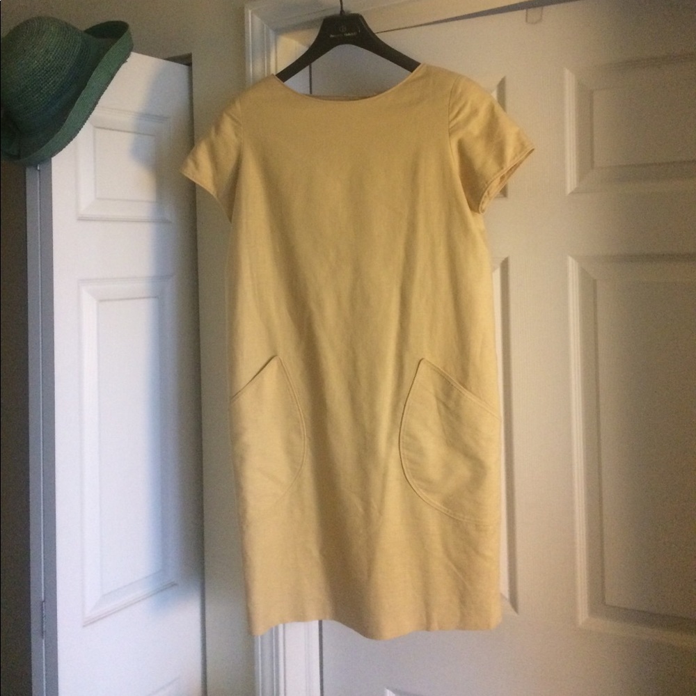 Muted yellow Linen, short sleeve dress.