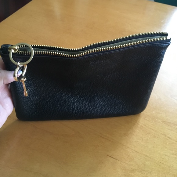 NWOT G.I.L.I pebble leather pouch - Picture 4 of 4