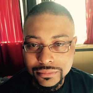 Meet your Posher, Lloyd