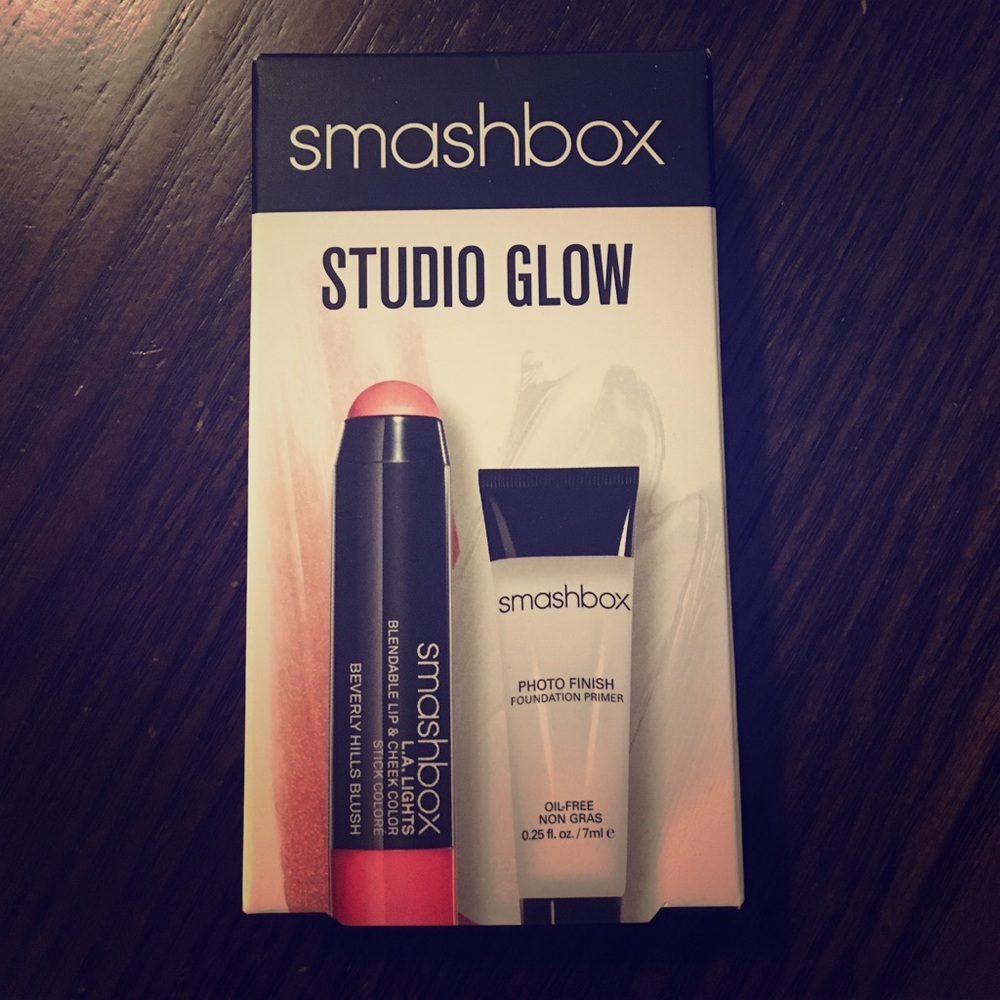 SMASHBOX STUDIO GLOW SET