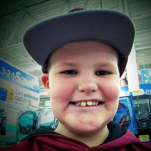 Meet your Posher, Evan