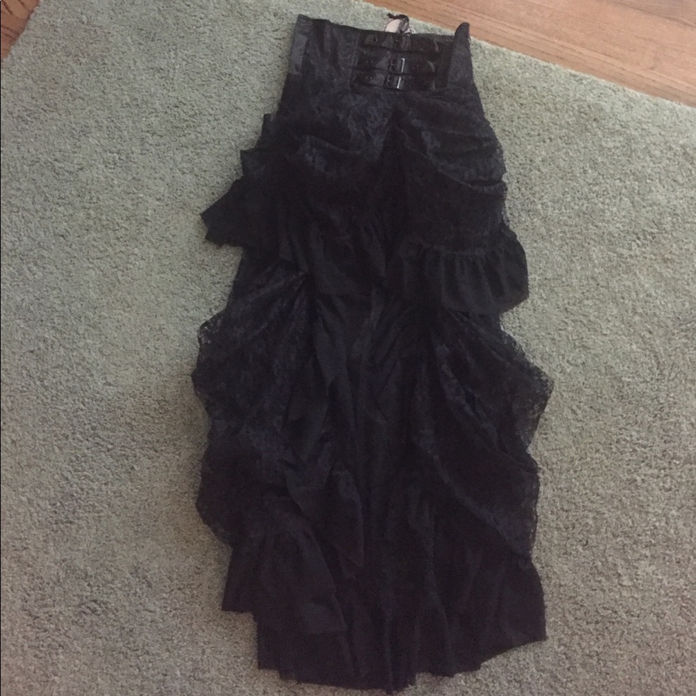 Banned bustle skirt