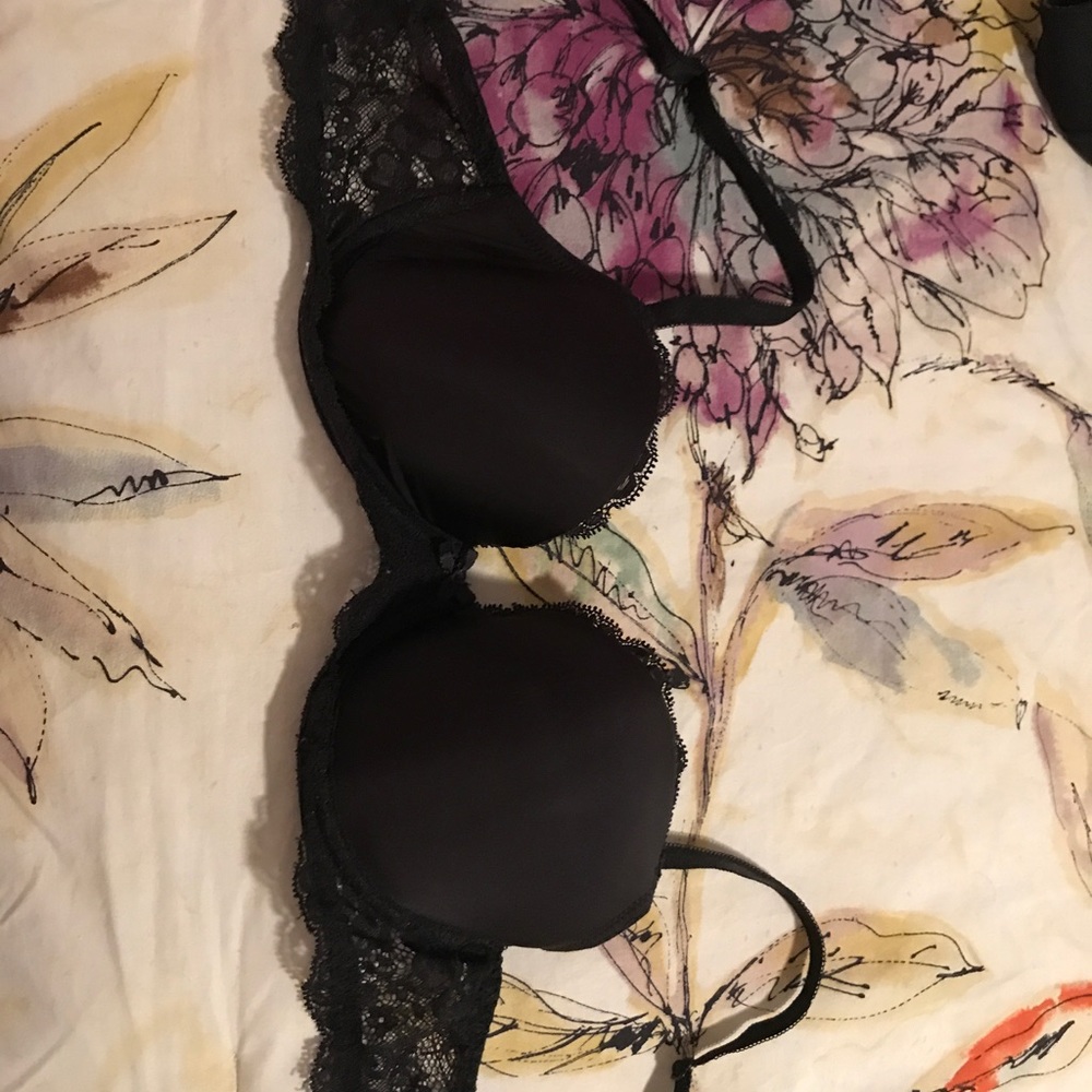 Victoria Secret Bra in Black New