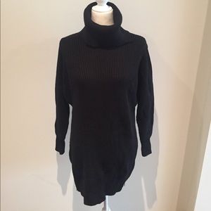 Banana Republic sweater- Medium