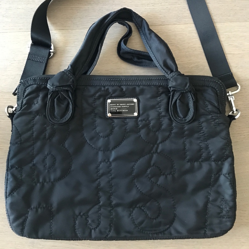 Marc by Marc Jacobs 15' laptop case