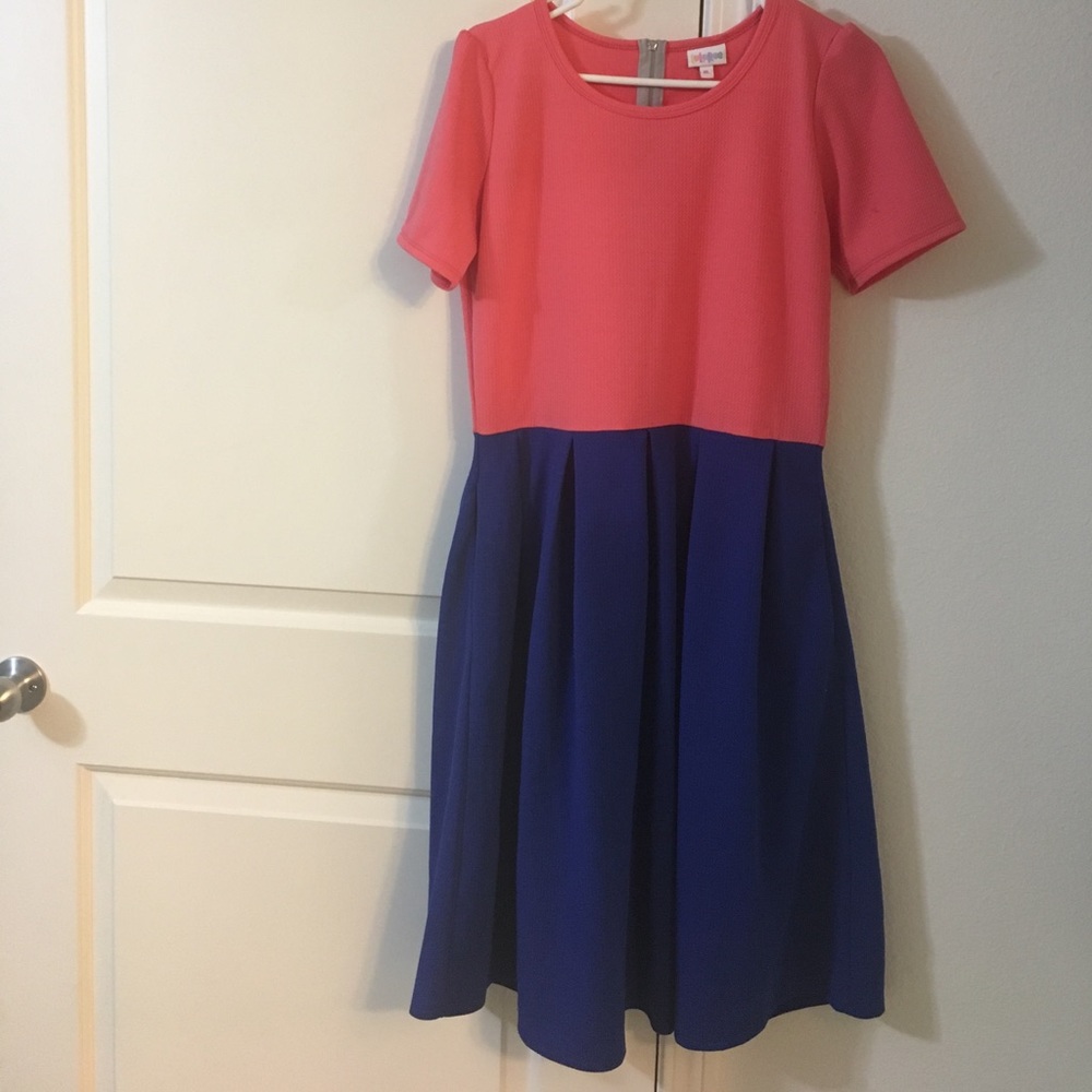 XL LulaRoe Amelia NWT