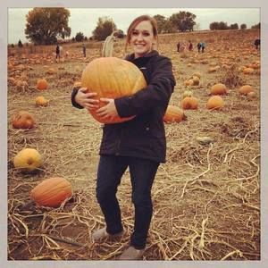 Meet your Posher, Brooke