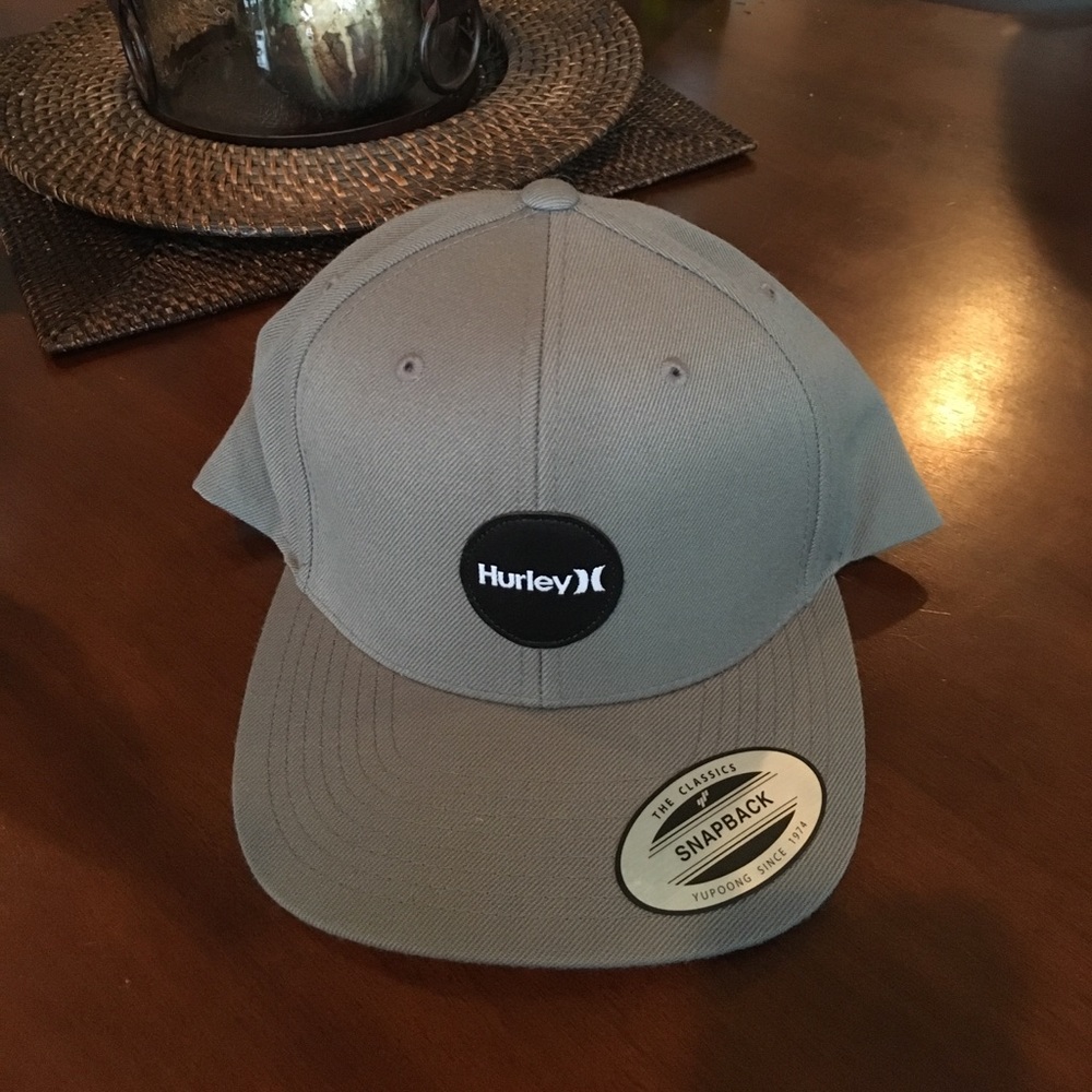 Men's Hurley Gray Hat, SnapBack, The Classics