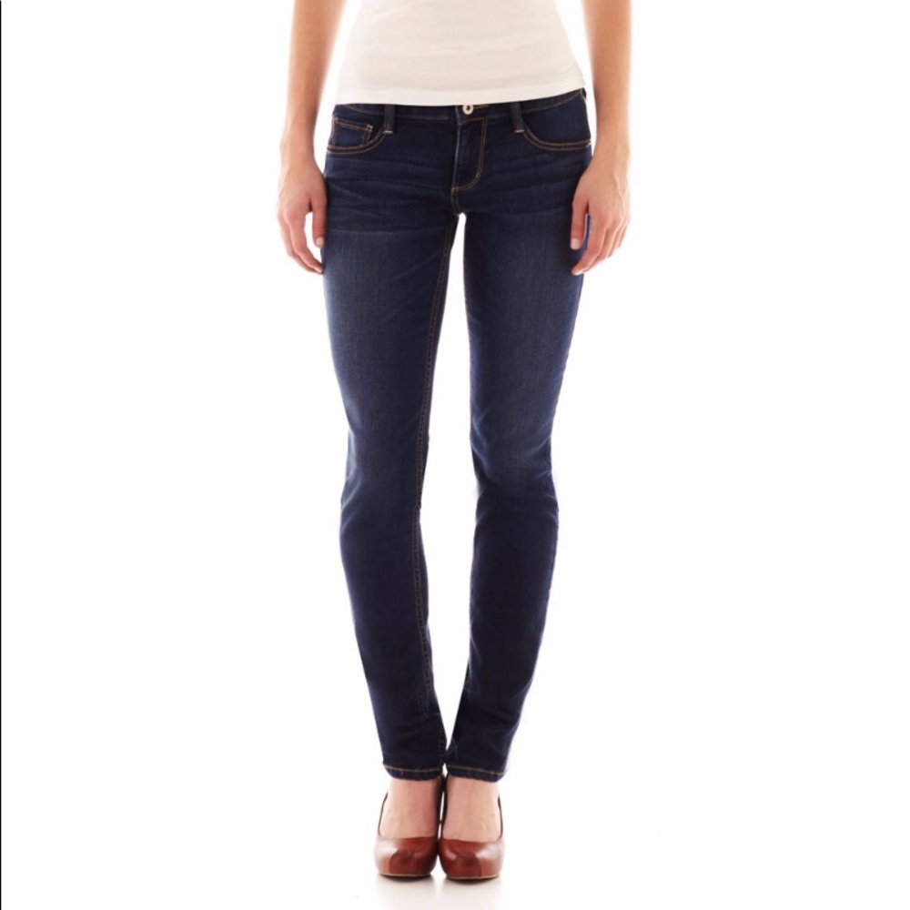 Arizona Super-Skinny Jeans (Juniors)