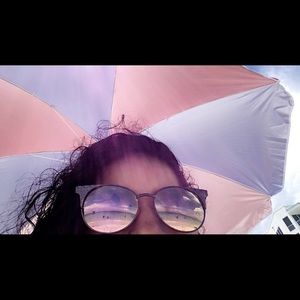 Meet your Posher, Brandy