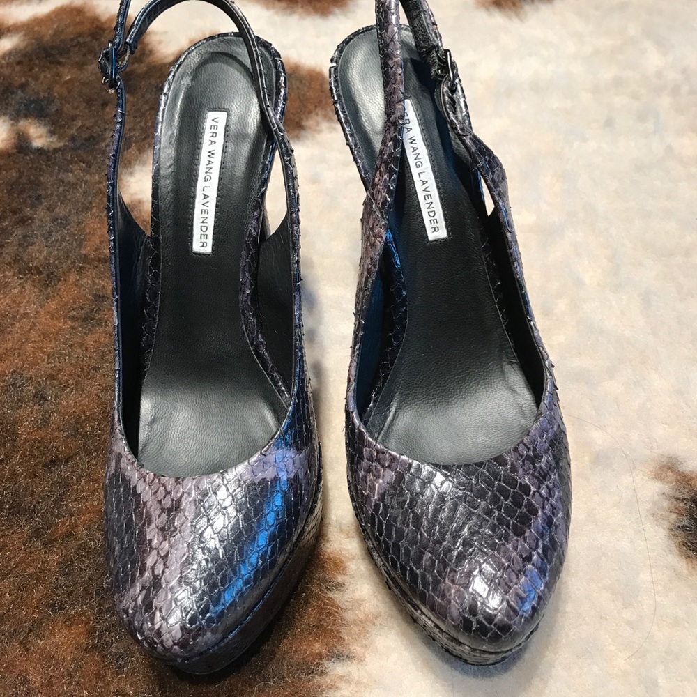 Vera Wang Lavender - Platform Heels 10M