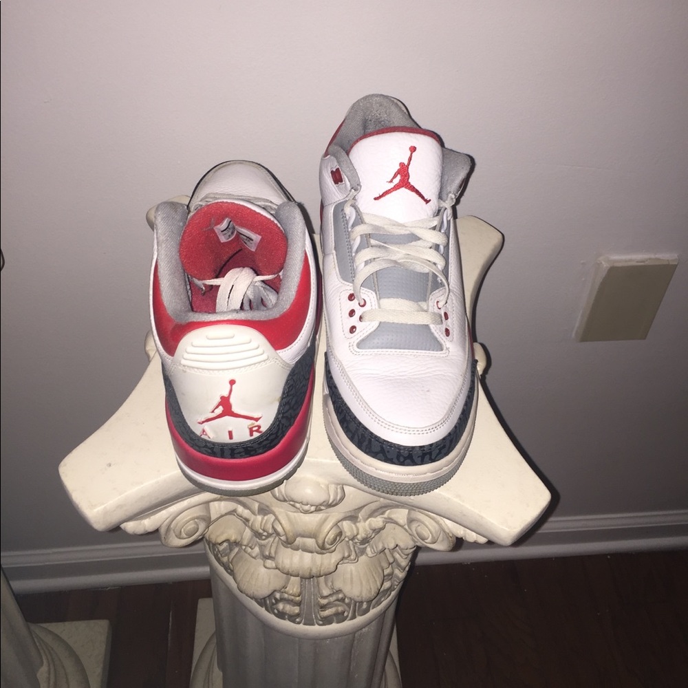 Jordan Fire Red 3’s
