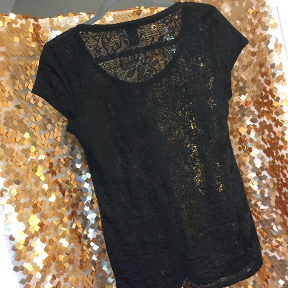 Ann Taylor black lace t shirt - Picture 3 of 3