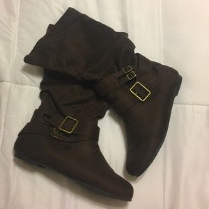 Slouch Boot - Mid Calf