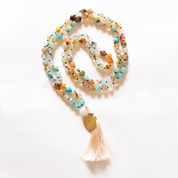 Zodiac 108 Mala - Gemini - Picture 1 of 2