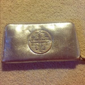 TORY BURCH WALLET