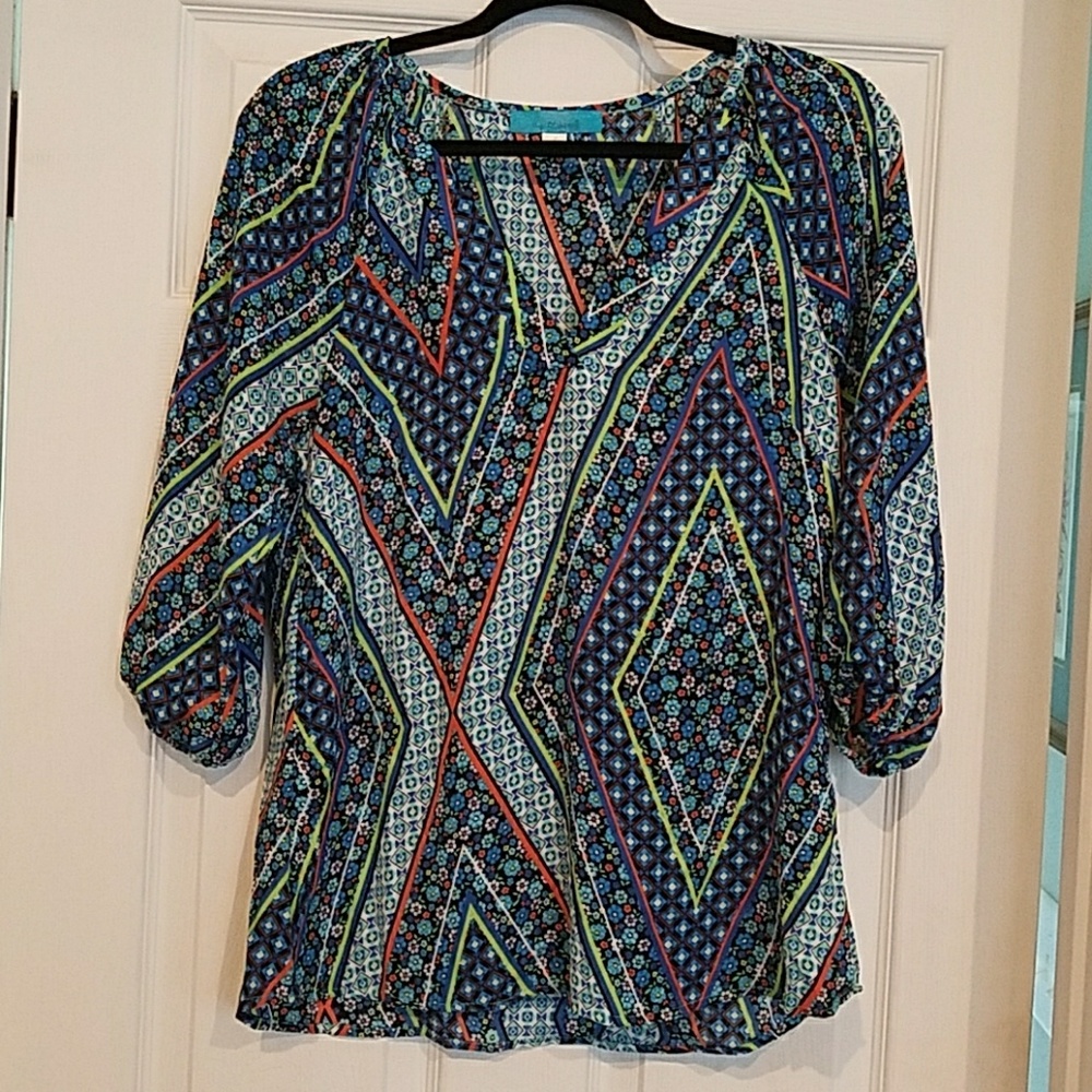 Buttons brand tunic