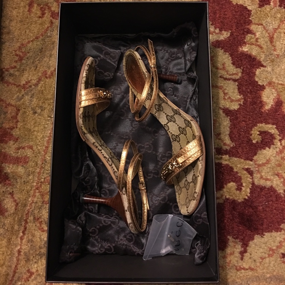 Gucci sandal