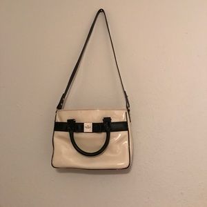 GUC Kate spade patent leather purse