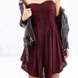 Kimchi blue strapless mini dress