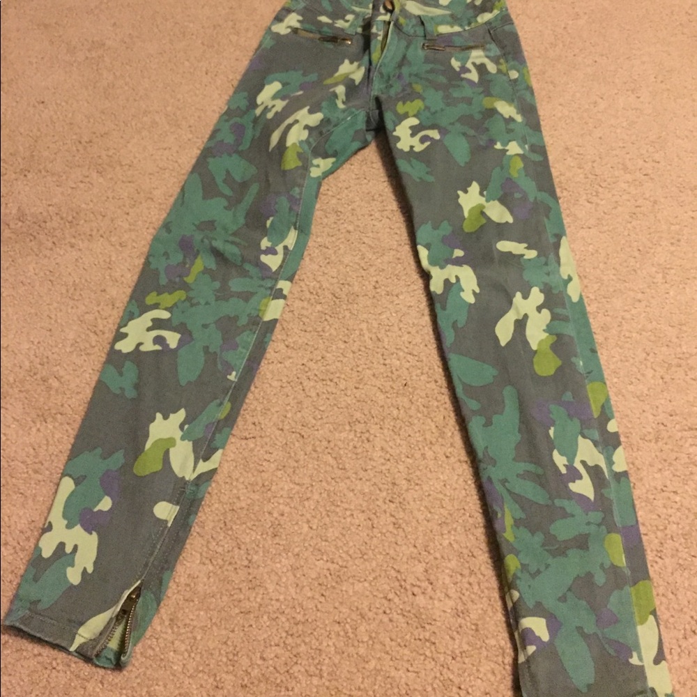 Cabi camo pants