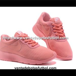 Meet your Posher, Ana