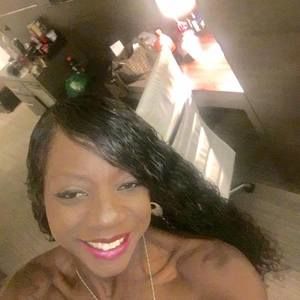 Meet your Posher, Annette