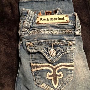Girls Rock Revival jeans. Size 25