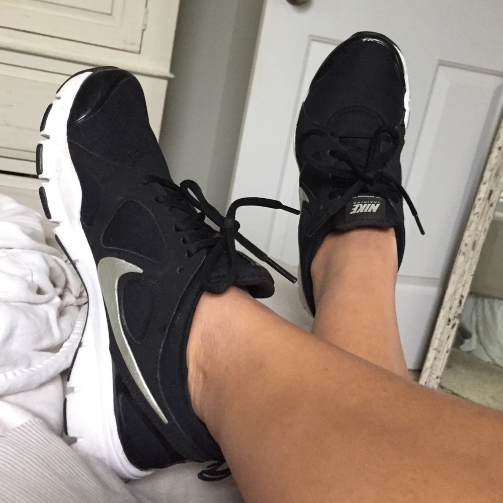 🚫SOLD🚫 Nike training IN SEASON TR2 women’s