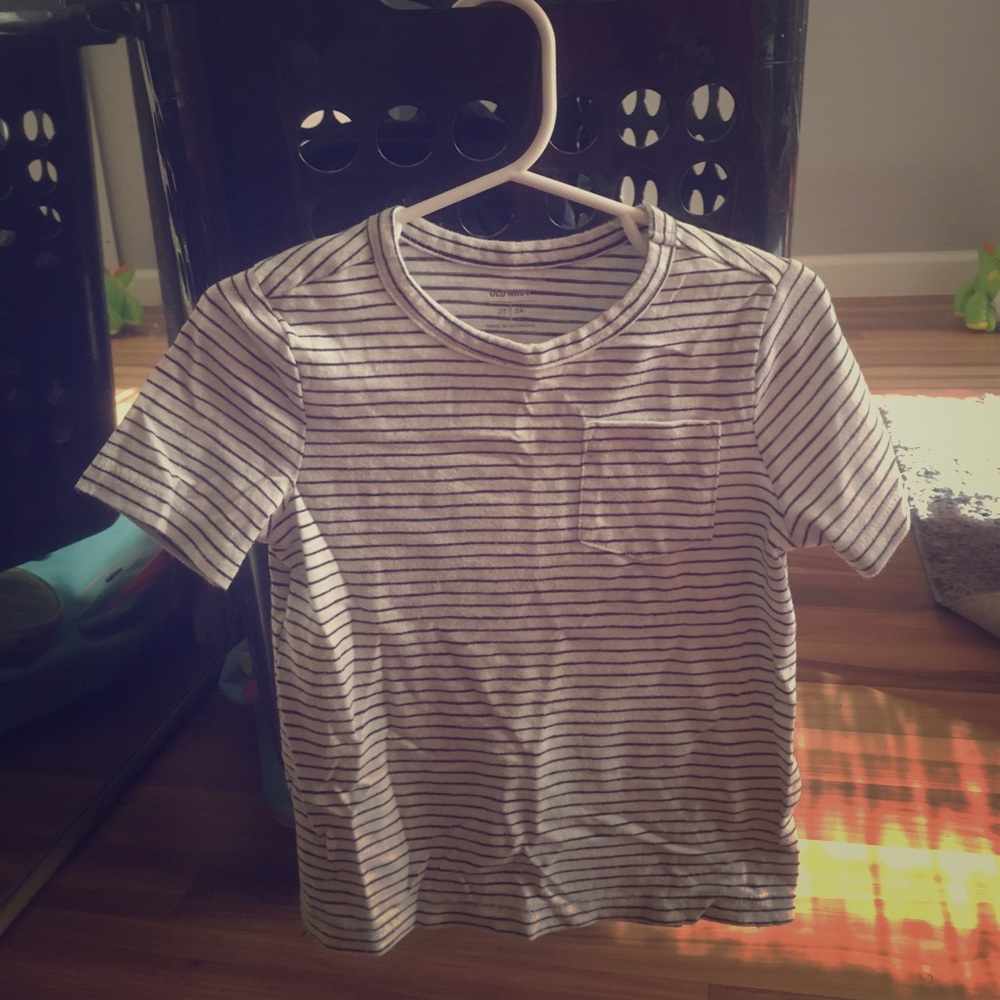 Black and White Striped Boys 2T V Neck