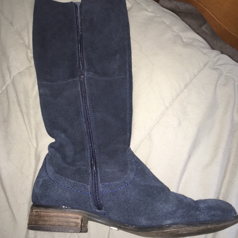 Navy blue suede boots