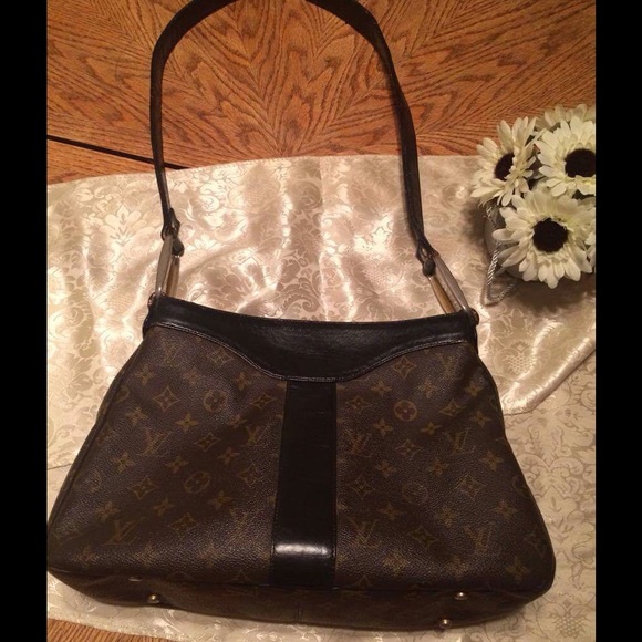 100% Authentic Louis Vuitton vintage hobo - Picture 2 of 8