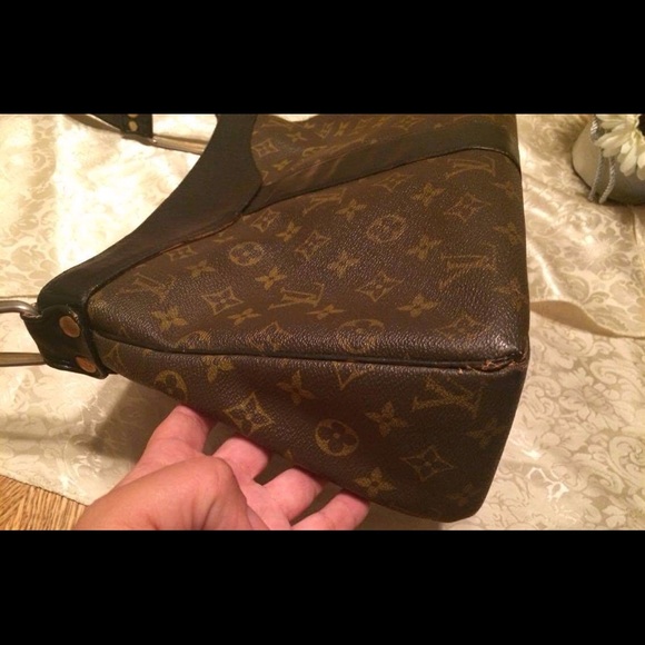 100% Authentic Louis Vuitton vintage hobo - Picture 5 of 8