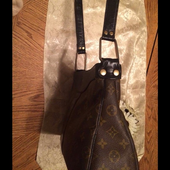 100% Authentic Louis Vuitton vintage hobo - Picture 6 of 8