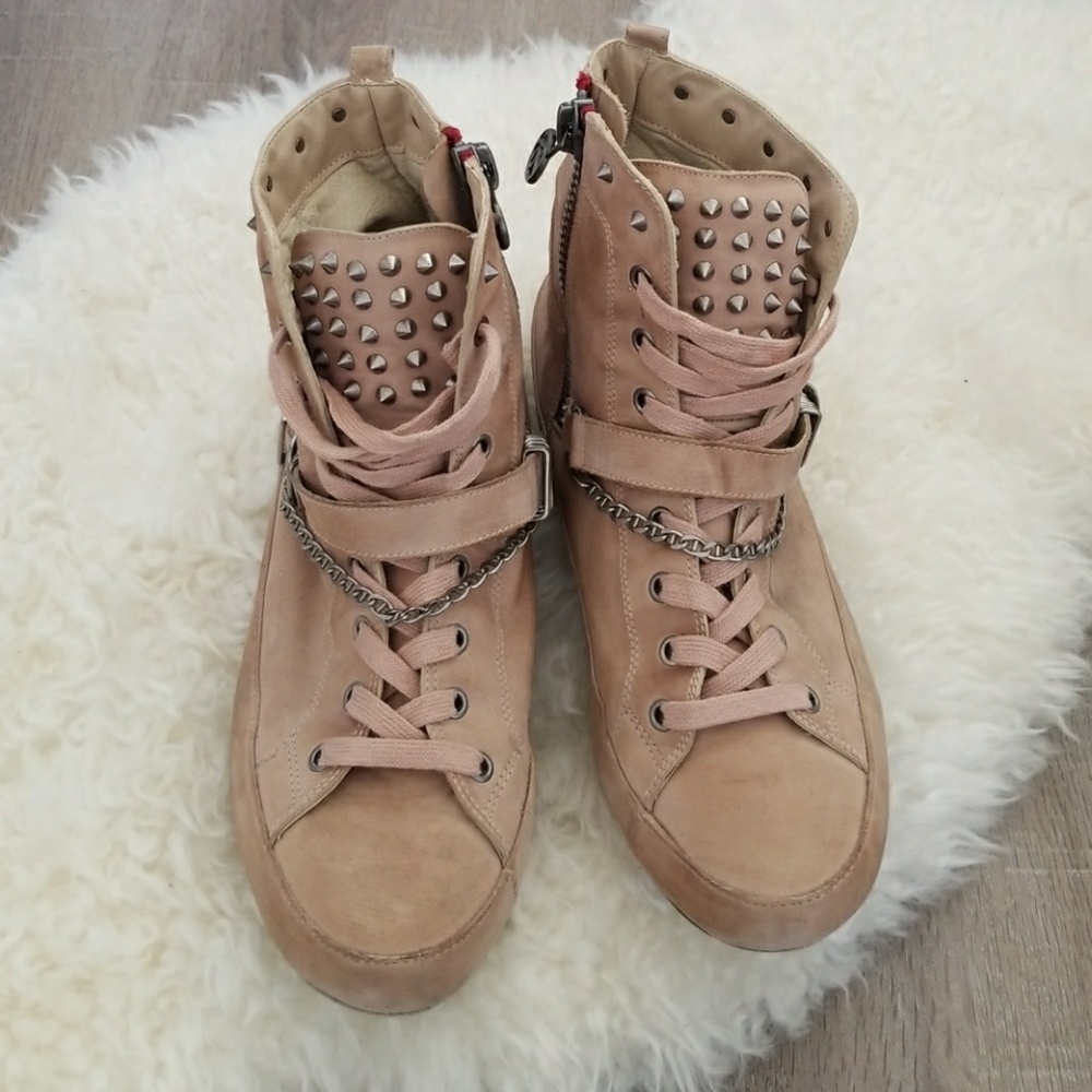 Sam Edelman sneakers