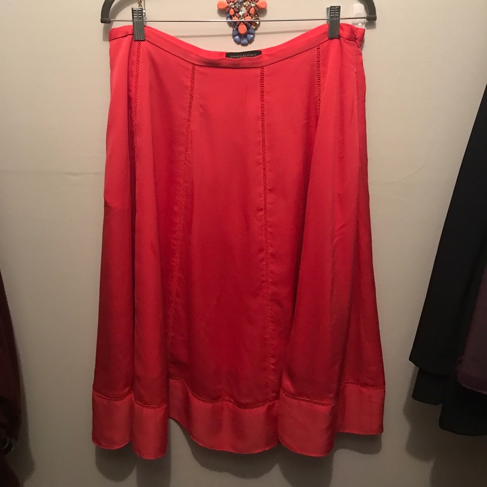 Coral Banana Republic midi skirt