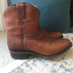 Frye Billy boots