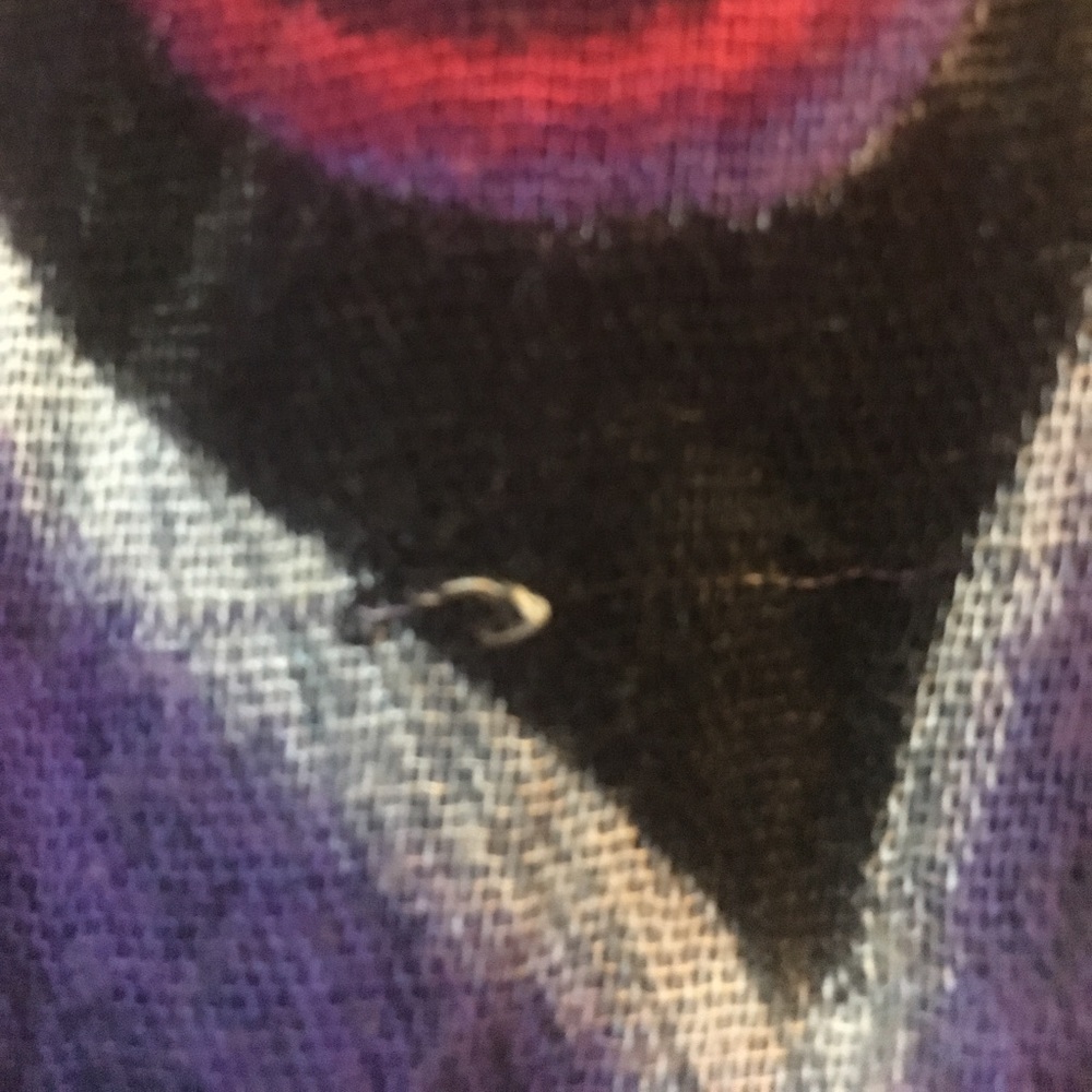 Peacock Feather Oblong Fringed Scarf - Picture 5 of 5