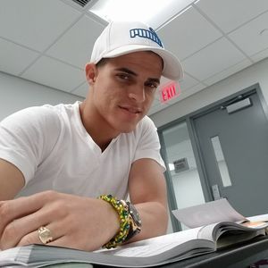 Meet your Posher, Joni