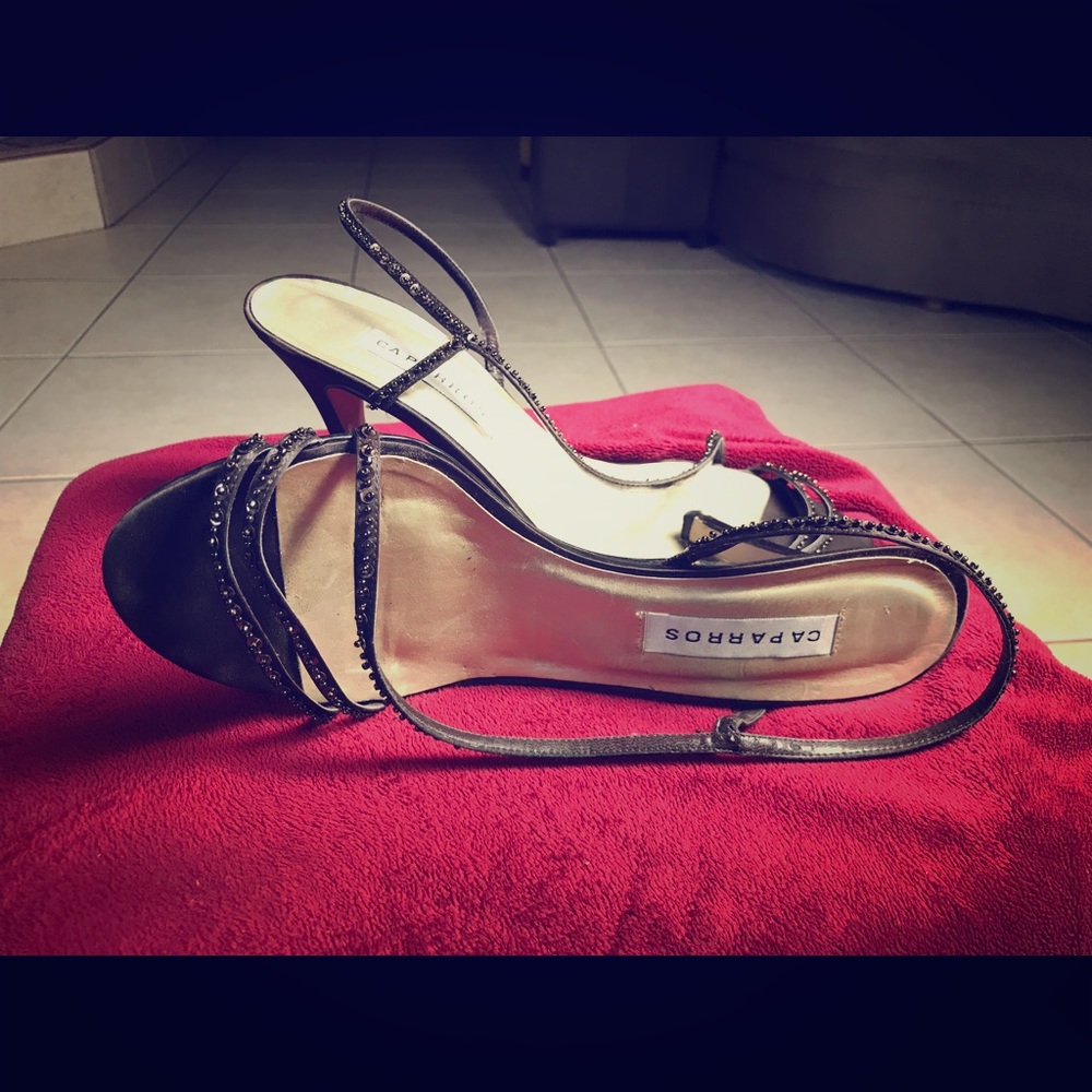 Size 10 - Caparros