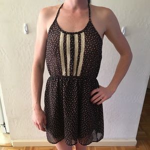 Peppermint dress **Free with purchase of two items in a bundle**